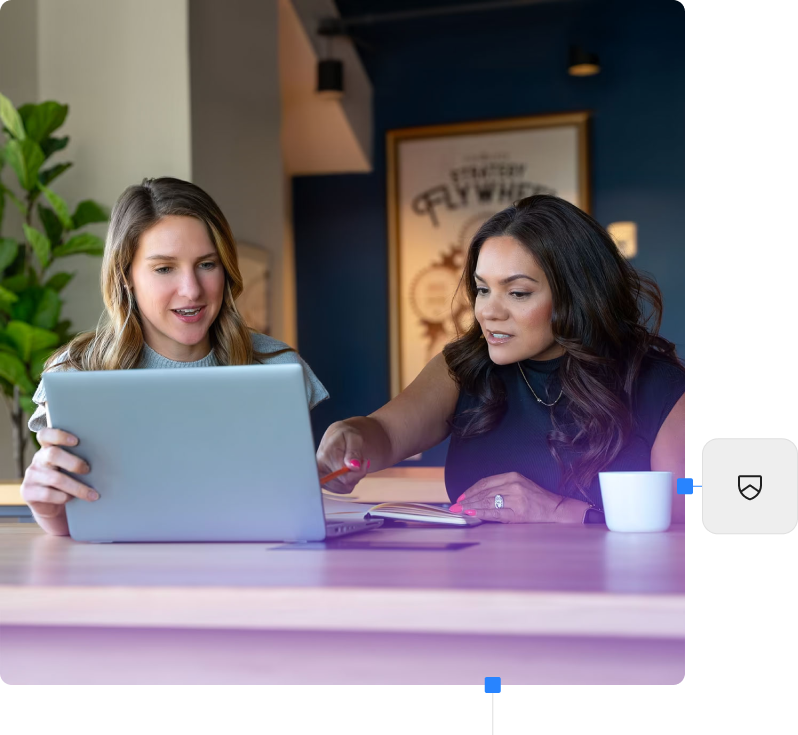 people-collaborating-on-laptop people-collaborating-on-laptop